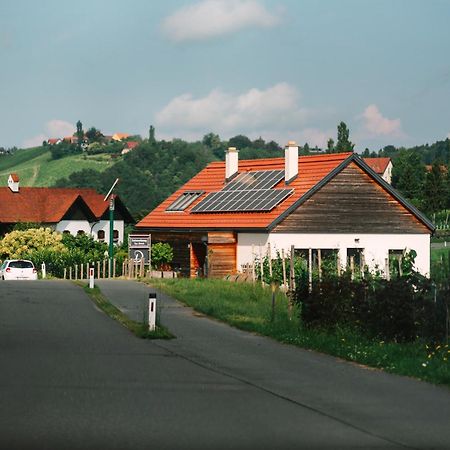 Weinstrassenapartment Fam. Dietrich Ratsch an der Weinstraße Kültér fotó