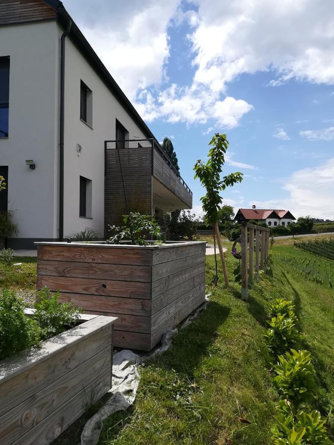 Weinstrassenapartment Fam. Dietrich Ratsch an der Weinstraße Kültér fotó